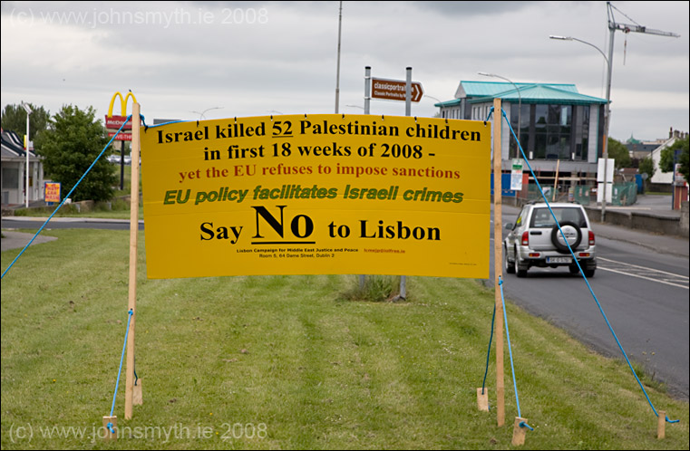 Lisbon treaty Signs