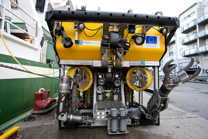 marine-rov-1